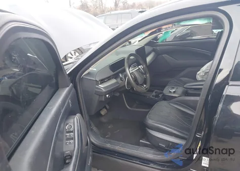 2022 Ford Mustang Mach-E Select z USA, uszkodzony, nr VIN 3FMTK1RM3NMA44481